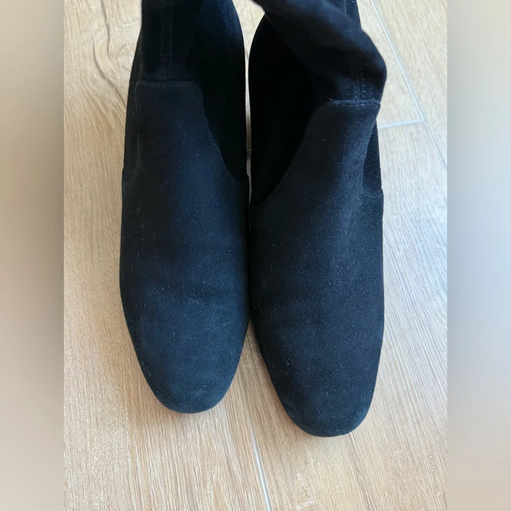 Stuart weitzman  Elegant Black Knee-High Women's Boots